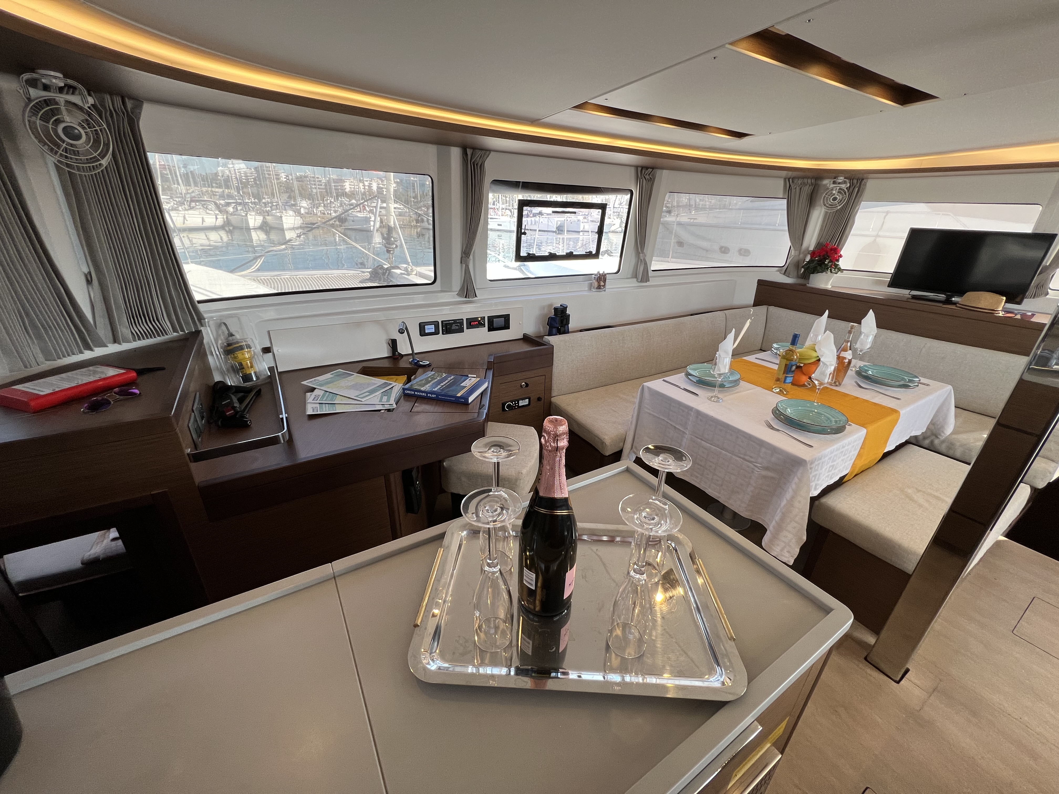 Kalisi Mou aerial port angle